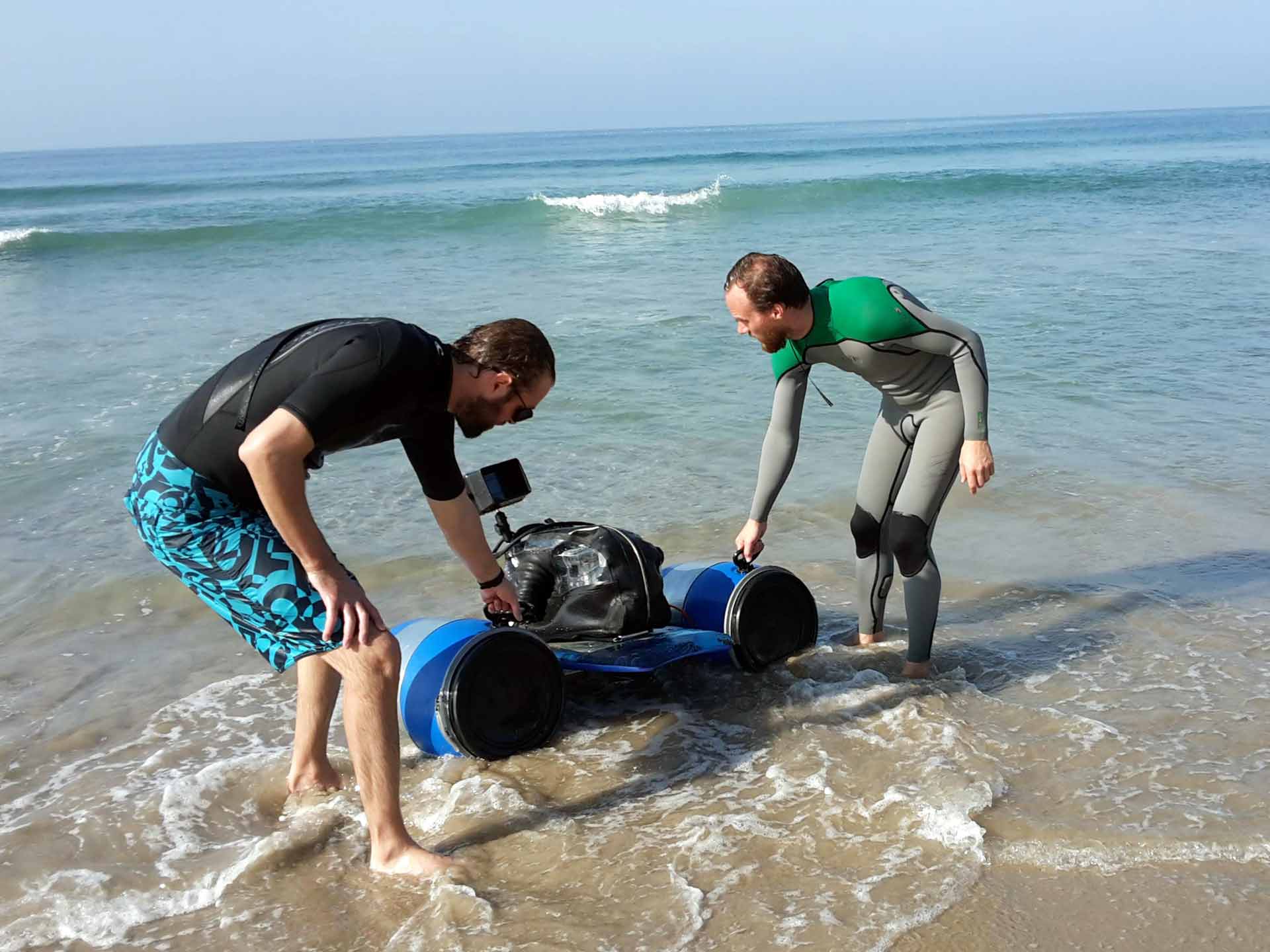 gaza-surf-club-in-water-camera-rig