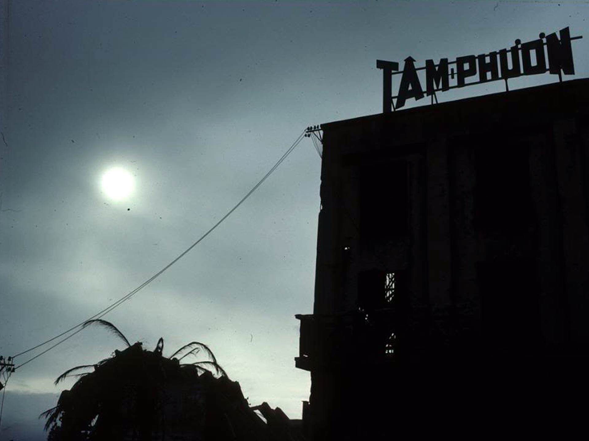 silhouette-typography-full-metal-jacket-disused-set-beckton-gasworks-london-tim-brown-copyright