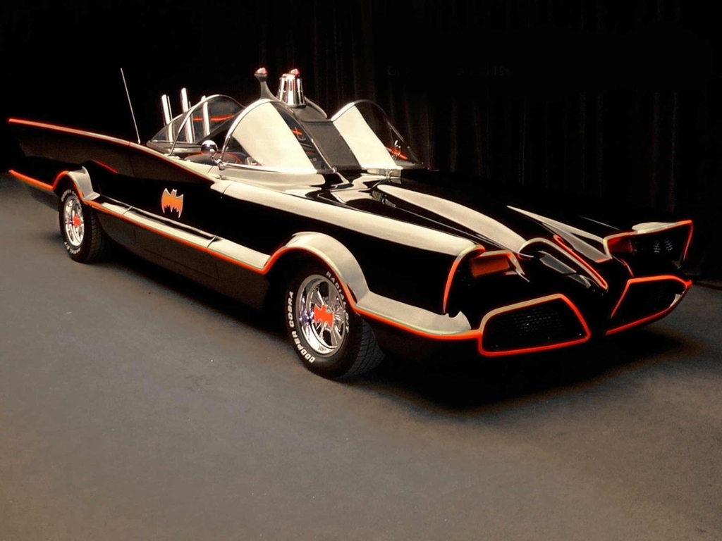 1966-batmobile-replica-george-barris-fiberglass-freaks-sideview